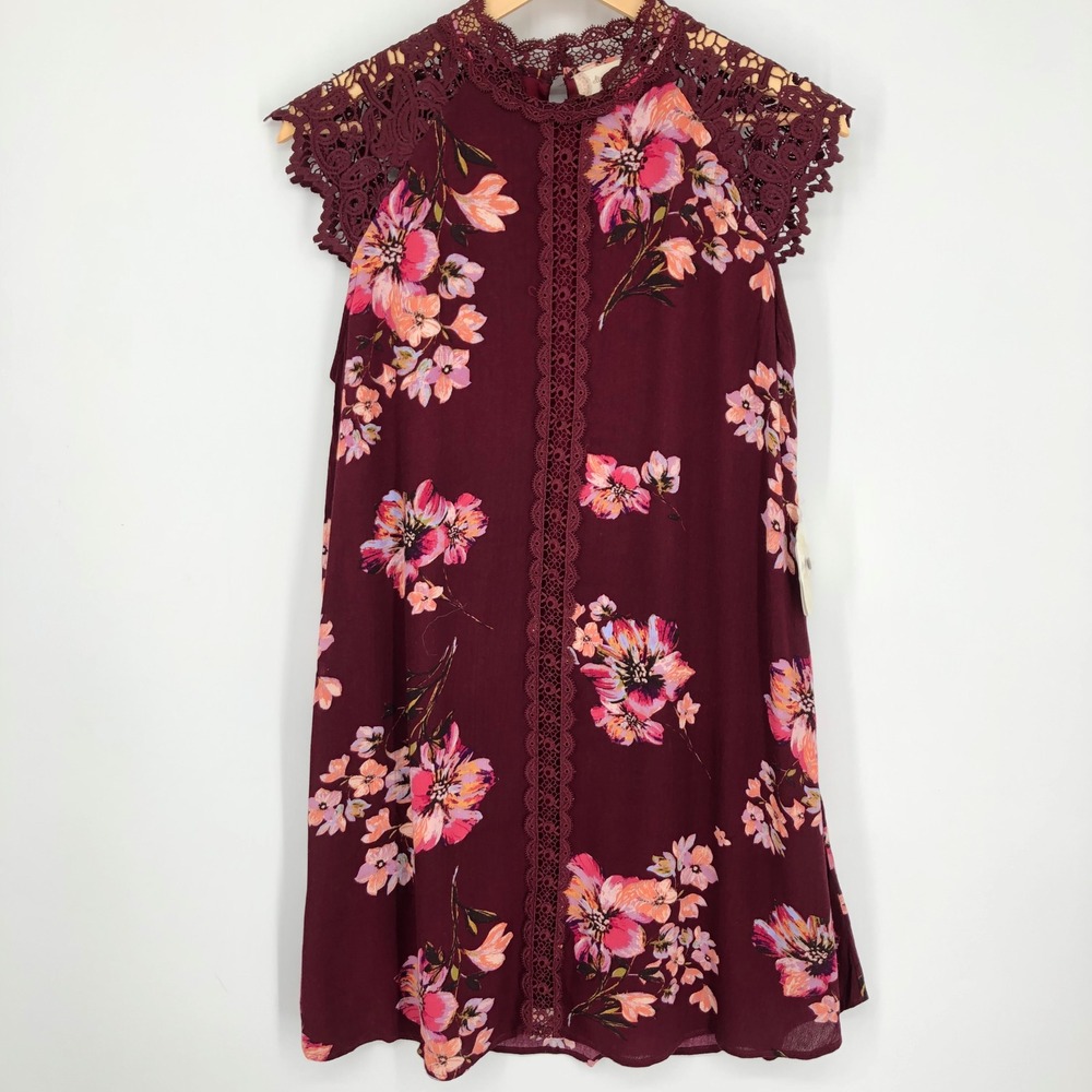 Altard State Womens Shift Dress Size Medium Bugundy Red Floral Multi Crochet NWT